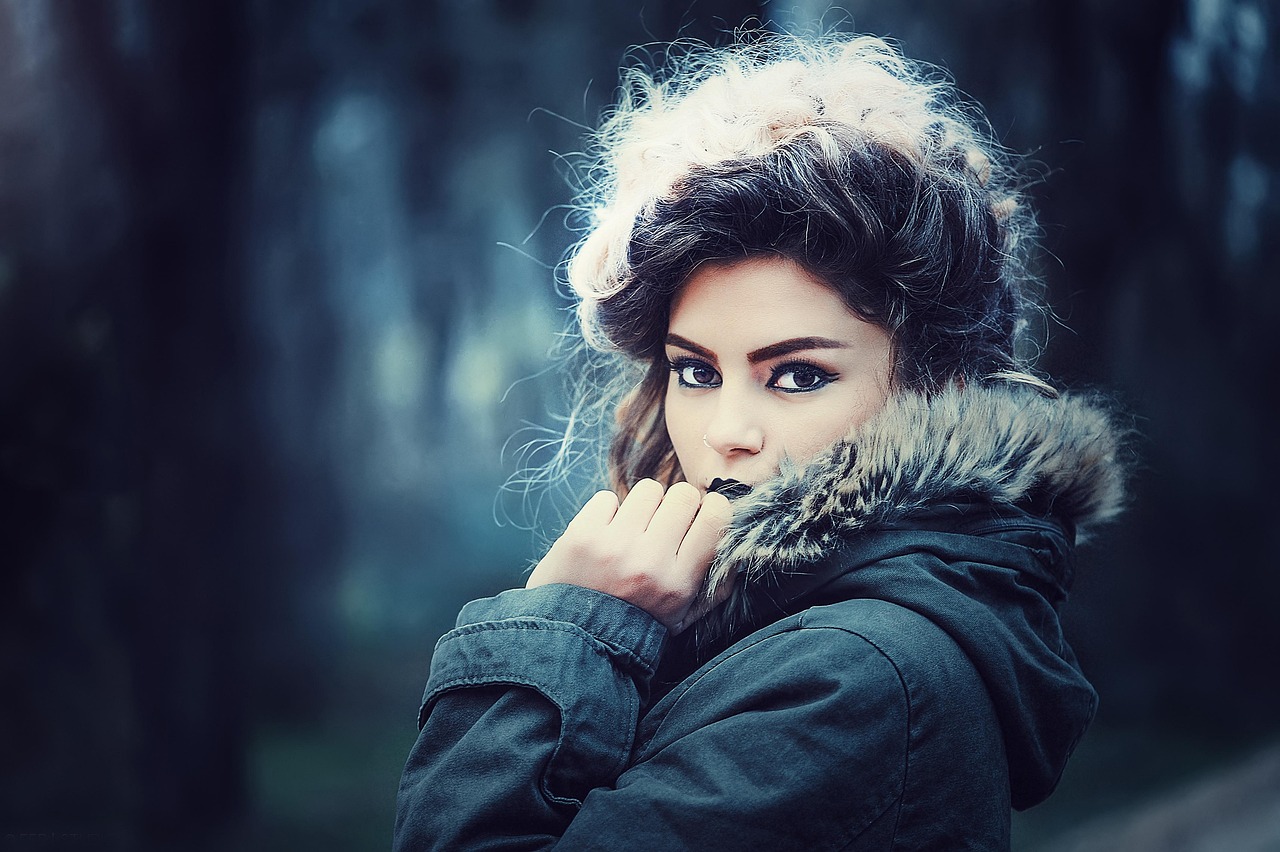 entdecken sie kreative und trendige frisuren für jeden anlass. von einfachen alltagslooks bis hin zu glamourösen styles – lassen sie sich inspirieren und finden sie den perfekten haarschnitt für ihren persönlichen stil!